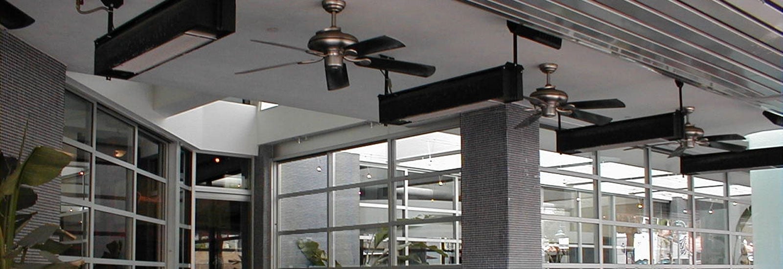 Year-round Indoor & Outdoor Living